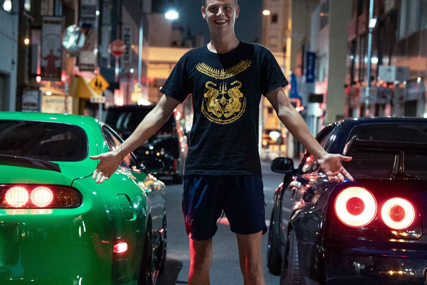 TOKYO DRIFT : balade privée avec une Supra MK4 modifiée / Carmeets