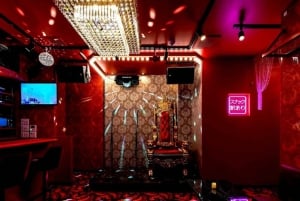 Tokyo: Ebisu Japanese Karaoke Snack Bar Experience