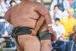 Tokyo : Assistez à un match de Sumo et découvrez-le ! [Billets inclus]