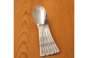 Tokyo: En gourmetramenupplevelse på prisbelönta RAKKAN