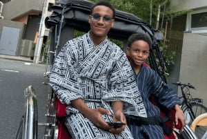 Tokyo: Fall Kimono Experience with Free Photo in Asakusa