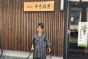 Tokyo: Fall Kimono Experience with Free Photo in Asakusa