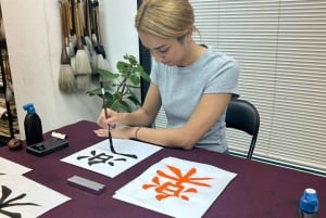 Tokyo: Family Japanese Calligraphy – Learn & Create Together