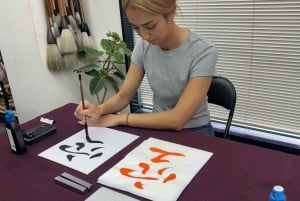 Tokyo: Family Japanese Calligraphy – Learn & Create Together
