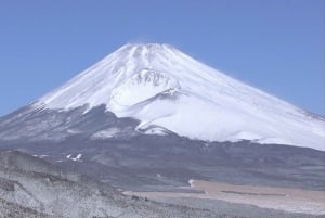 From Tokyo: Fuji Mountain Skiing and Hot Spring Day Trip