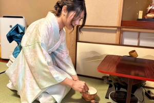 Tokyo:Genuine Tea Ceremony, Kimono Dressing, and Photography