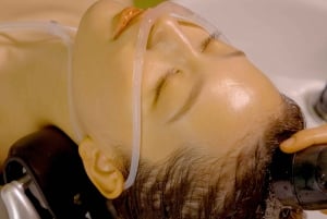 Tokyo: Scalp Care Treatment at a Head Spa