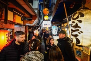 Privat kvällstur med barrunda i Shinjuku Golden Gai