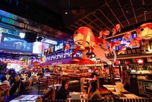Privat kvällstur med barrunda i Shinjuku Golden Gai