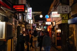 Privat kvällstur med barrunda i Shinjuku Golden Gai