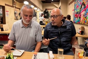 Privat kvällstur med barrunda i Shinjuku Golden Gai