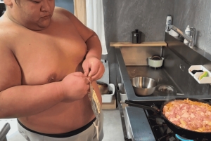 Tokyo: Guided Sumo Wrestlers’ Morning Practice Tour