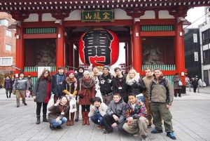 Tokyo: Guidet byvandring med wagashi-kursus