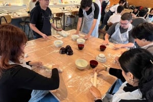Tokyo: Gyoza Cooking Class with Supermarket Visit