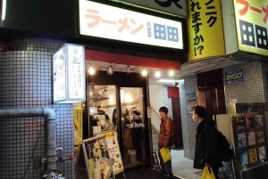 Tokio: Hachioji Bar Hopping Tour met gids