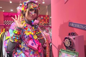 ¡Pruébate un vestido Harajuku para impresionar! Tour de experiencia de moda lolita