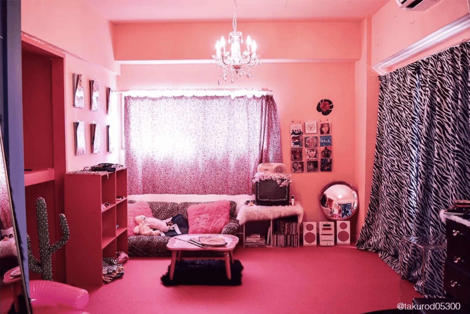 Retro Pink Photo Shoot Studio Experience i Tokyo