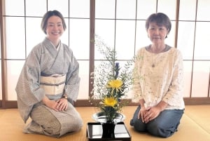 Tokyo: Ikebana Wellness Art Experience – Japanese Culture