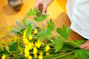 Tokyo: Ikebana Workshop at Ginza