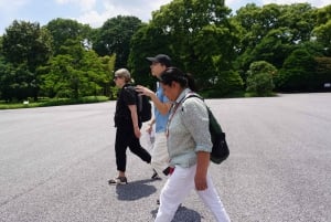 Tokyo: Imperial Palace Shogun Historical Walking Tour