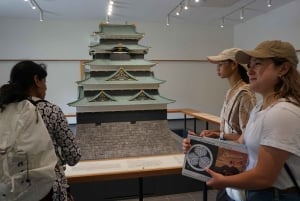 Tokyo: Imperial Palace Shogun Historical Walking Tour