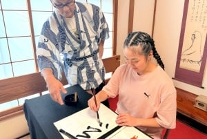 Tokio: Japanse kalligrafie-ervaring met penseelcadeau