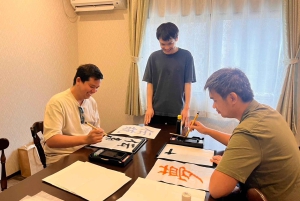 Tokyo: Japanese Calligraphy Lesson with Skilled Instructor