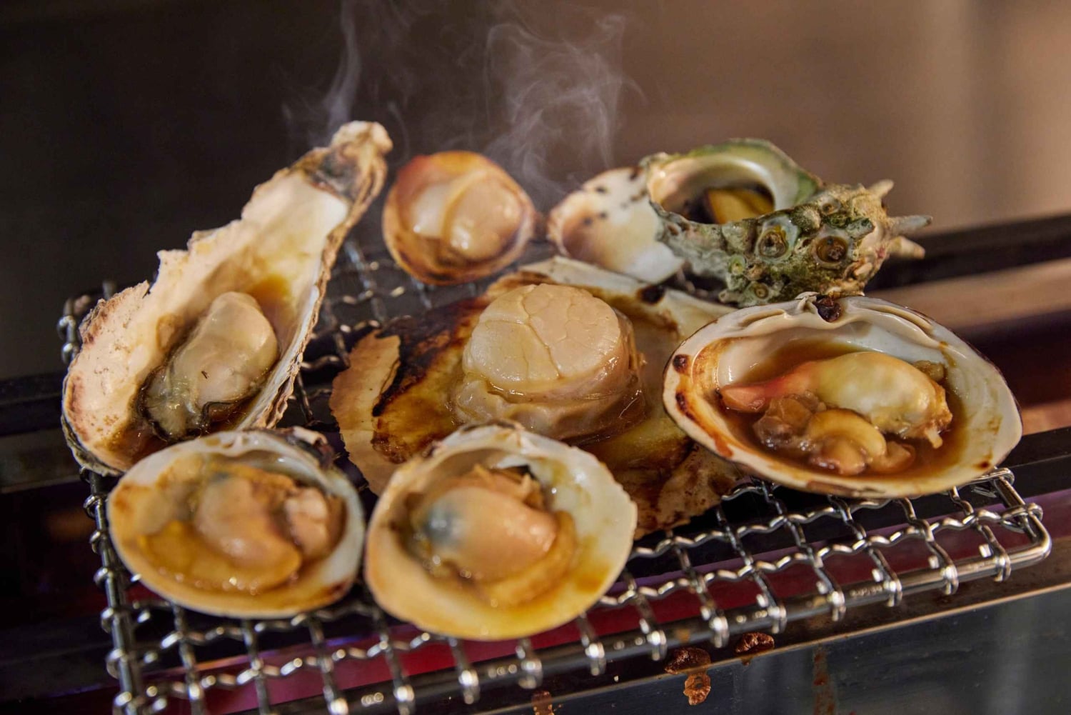 Tokyo: Japanese Experiece Dinner with Diving Ama Performance