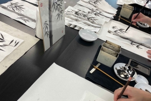 Tokyo: Japanese Ink Painting Workshop in Shibuya
