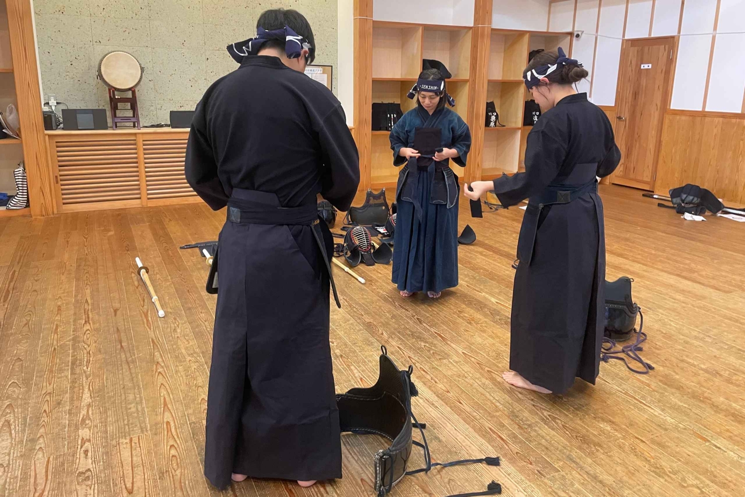Tokyo: Japanese Kendo Experience with High-Ranked Instructor