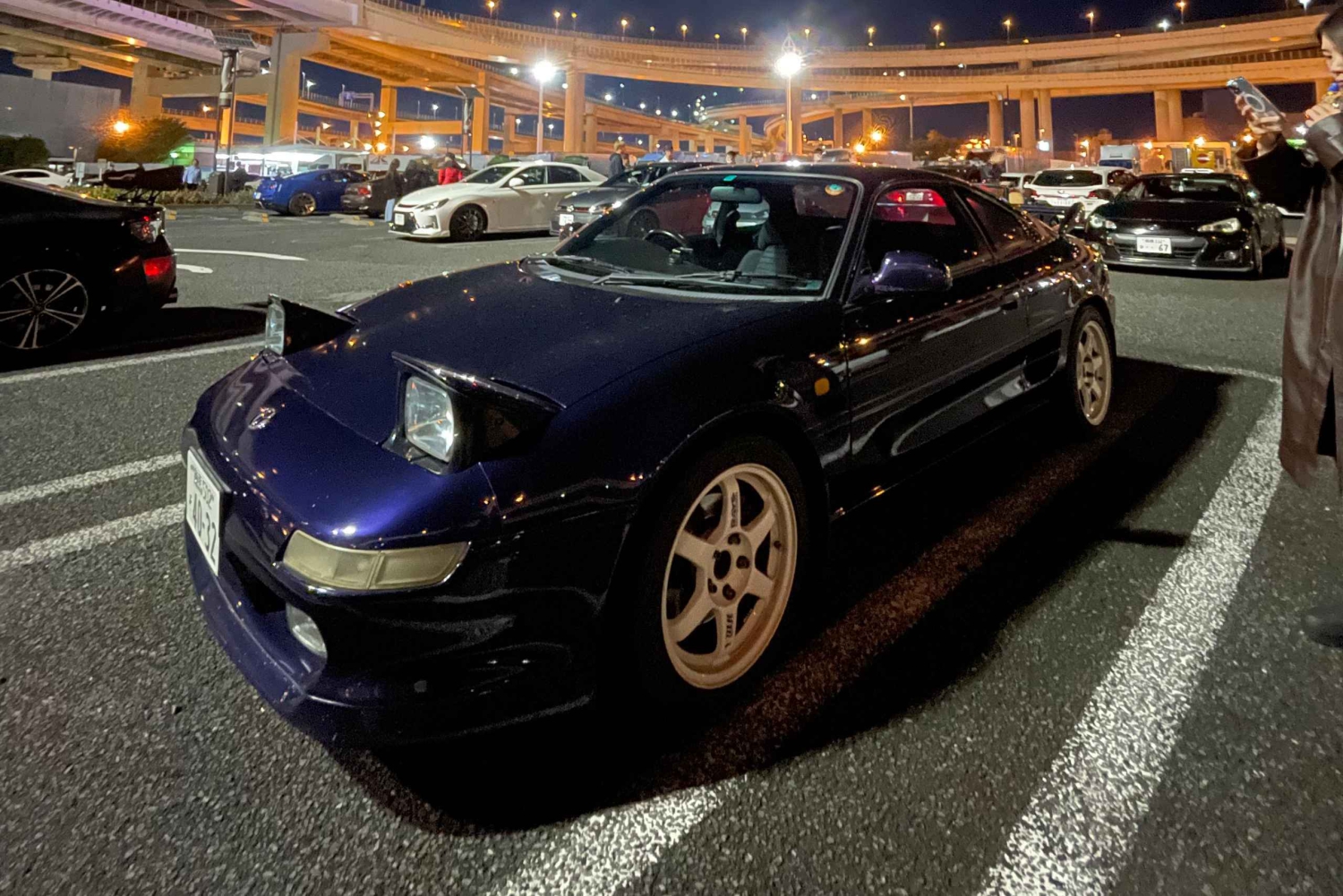 Nuit JDM à Tokyo : C63s AMG Edition 1 de 600 chevaux (réservé)