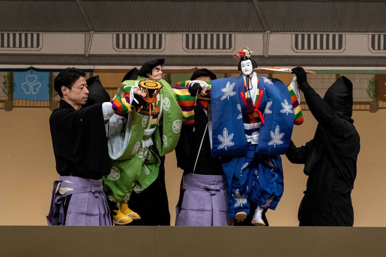 Tóquio: KABUKI, BUNRAKU, etc. apresentado pelo Teatro Nacional