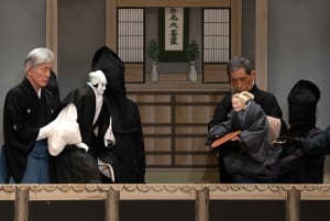 Tóquio: KABUKI, BUNRAKU, etc. apresentado pelo Teatro Nacional