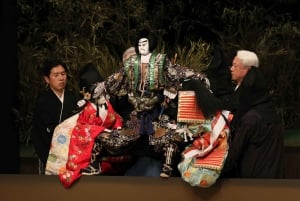 Tóquio: KABUKI, BUNRAKU, etc. apresentado pelo Teatro Nacional