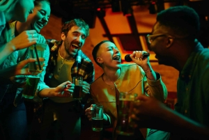 Tokyo: kveldstur med karaoke og snackbar-hopping med lokal guide