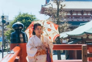 Tokyo: Kimono Dressing, Walking, and Photography Session