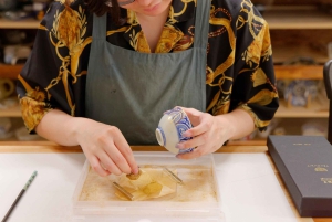 Tokyo: Kintsugi Pottery Repair Workshop with Souvenir