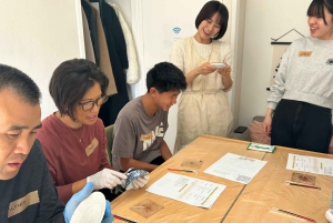 Tóquio: Workshop de Kintsugi para aprender a arte da marcenaria dourada