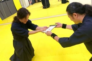 東京：サムライトレーニング：剣術、武士道、精神修養