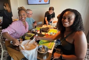 Tokyo: Sushi Making Class with Optional Sake Set in Asakusa