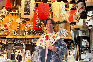 Tokio: Taller de fabricación de linternas en Asakusa con un artesano