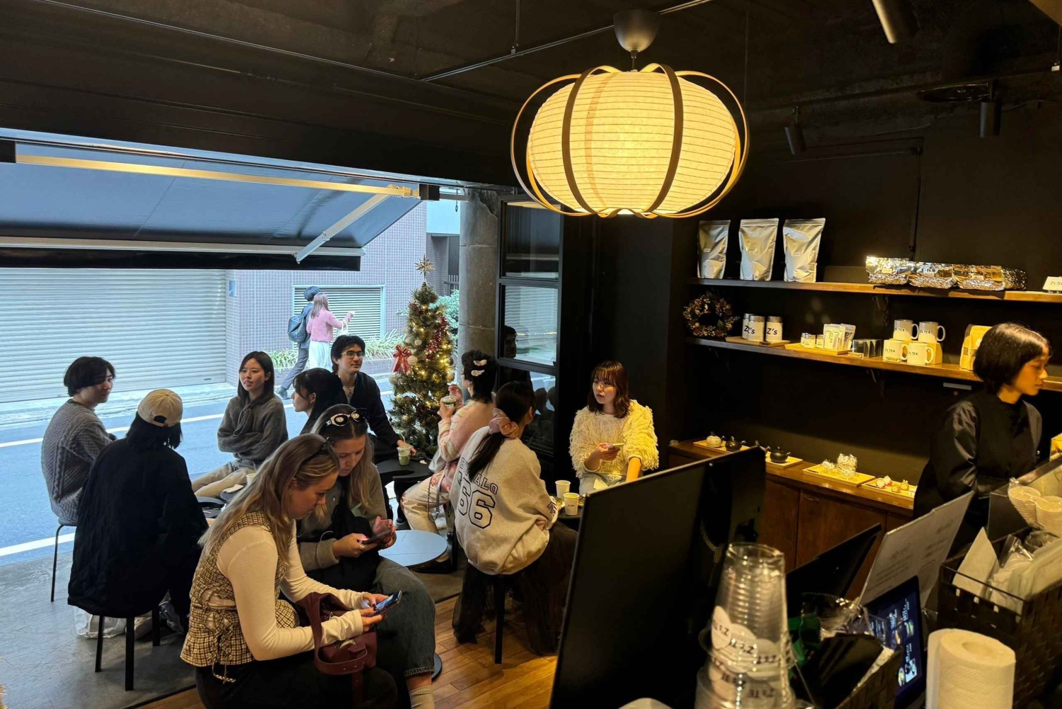 Tokyo: Matcha-Making Experience at a Cozy Café