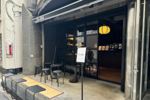 Tokyo: Matcha-Making Experience at a Cozy Café