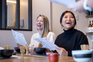 Tokio: Matcha-valmistuskokemus ja mochi-makeisia Asakusassa