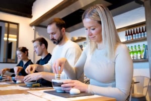 Tokio: Matcha-valmistuskokemus ja mochi-makeisia Asakusassa