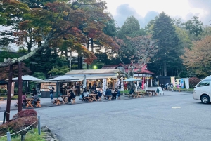 Tokyo: Midnight Halal Ramen and Mosque Tour with Guide
