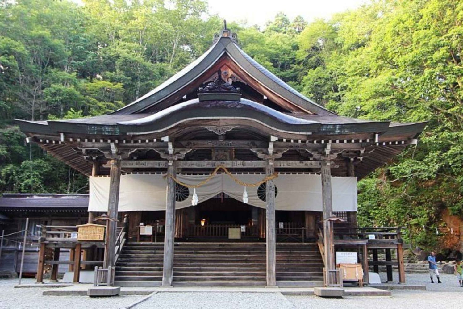 Токио: однодневная поездка в Нагано с дзэн-каллиграфией и чайной церемонией