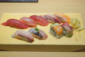Tokyo: tour gastronomico serale a Shinjuku - sushi, manzo wagyu