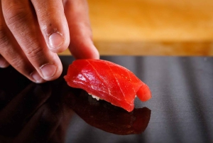 Tokyo: tour gastronomico serale a Shinjuku - sushi, manzo wagyu