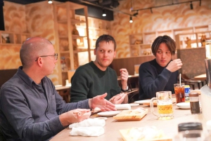 Tokyo: tour gastronomico serale a Shinjuku - sushi, manzo wagyu